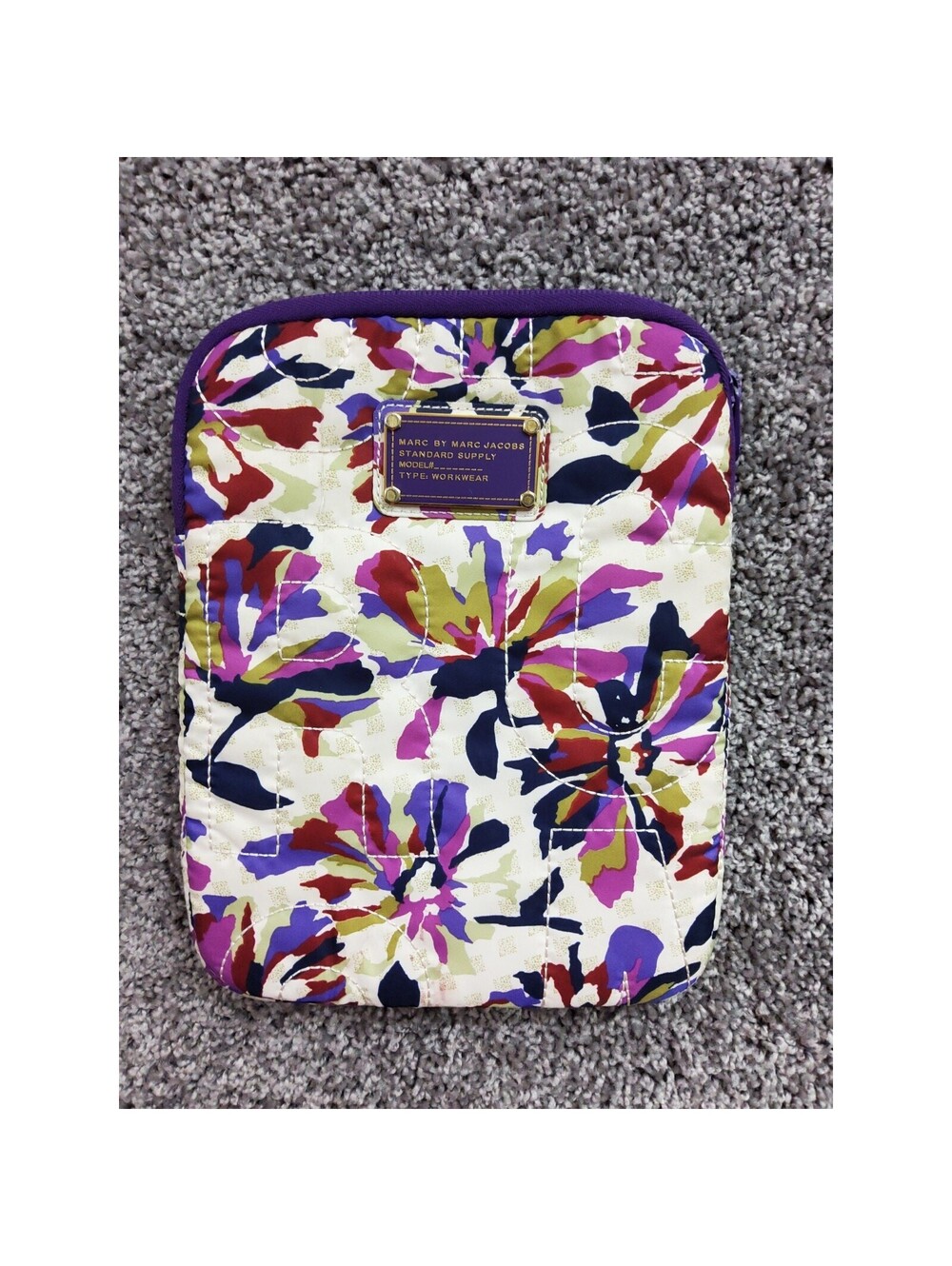 Marc Jacobs ipad Tablet Case Quilted Padded Zippered Purple Floral 8x10